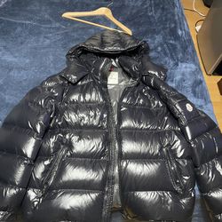 Moncler Full Coat With Detachable Hood Shiny Black 