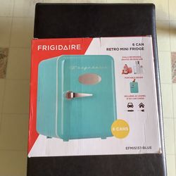 Frigidaire Retro Mini Fridge 6 Can Capacity AC  (Home) & DC (Car) 12 Volts.  Pick Up Only in  Apple Valley