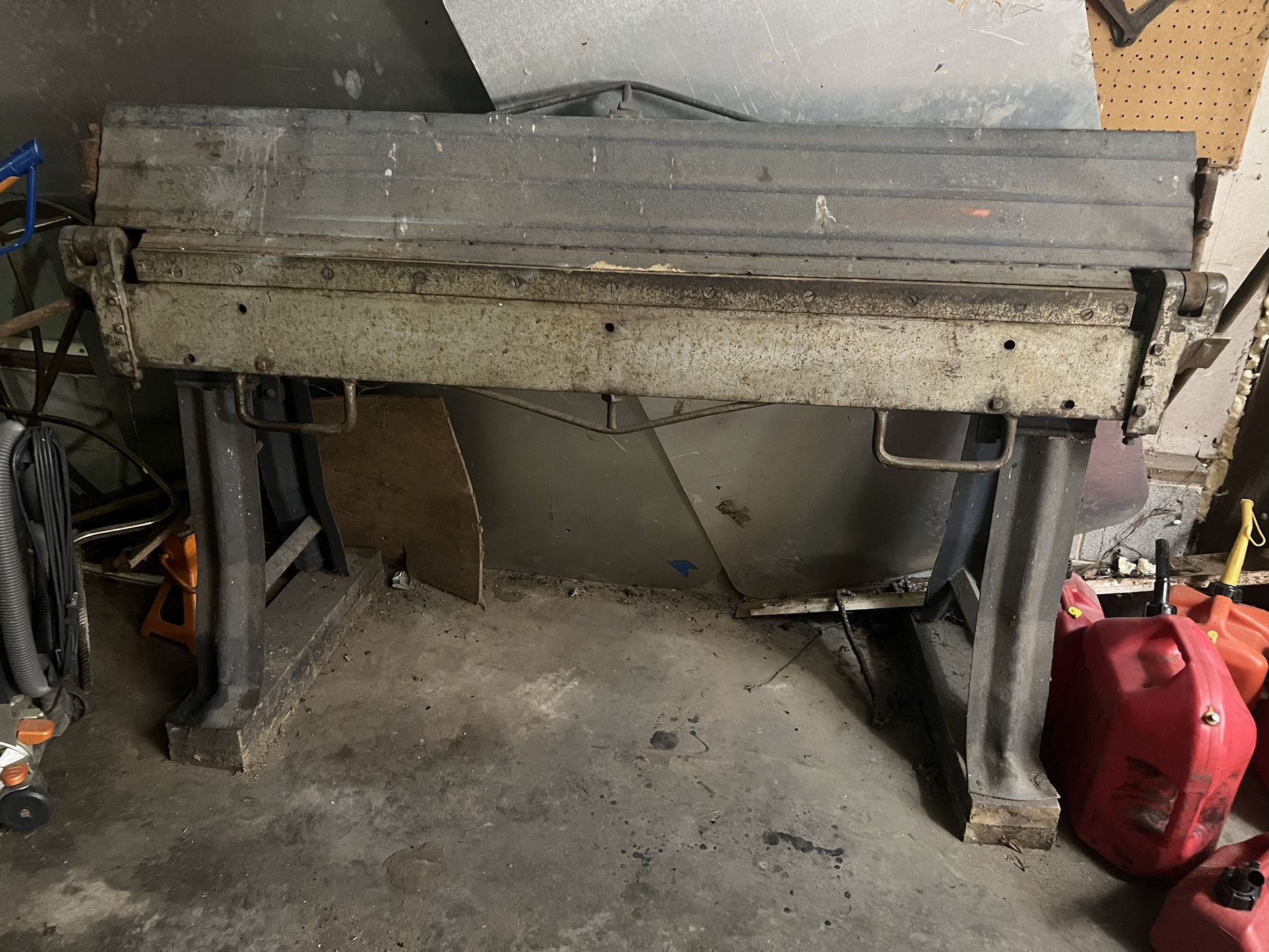 Chicago Metal Break For Metal Work