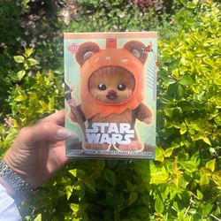 Disney parks Disneyland Star Wars Ewok Blind Box Mystery Plush Keychain Unopened