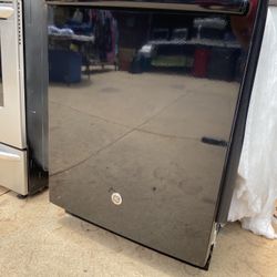 Dishwasher 