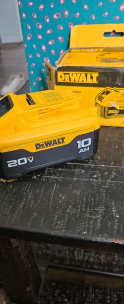 DeWalt 20V Max 10Ah Lithium Battery