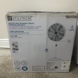 20 IN Oscillating Pedestal Fan