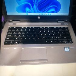 HP LAPTOPS 8 PIECES ALL FOR  550 For  all  8 WITH CHARGERS