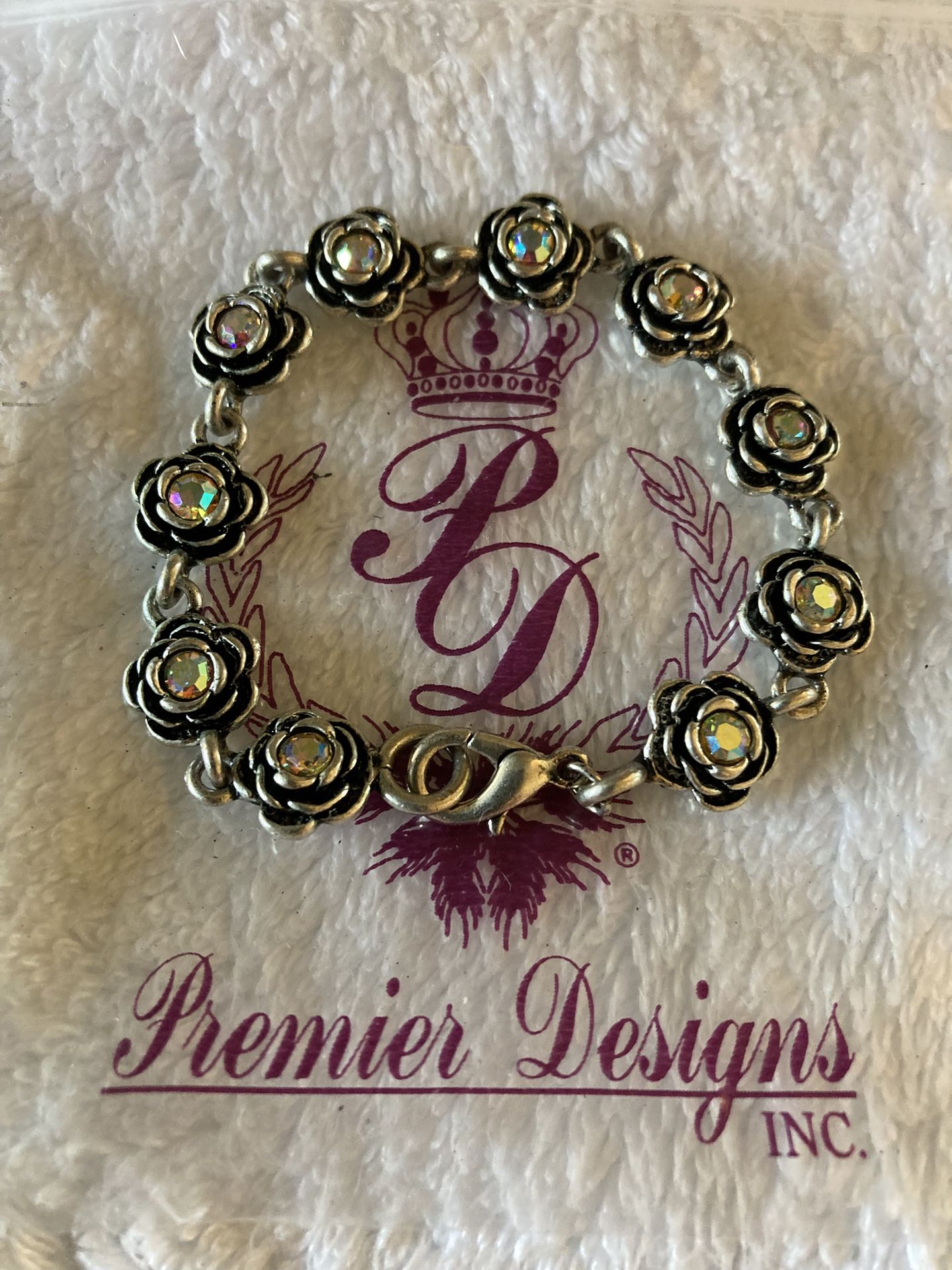 Premier Designs Jewelry Primrose Bracelet and Earrings, New in Boxes