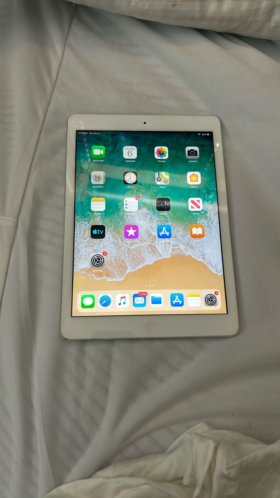 Apple iPad Air (1st Gen)