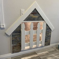 Indoor Dog House  Or Kids Play Room
