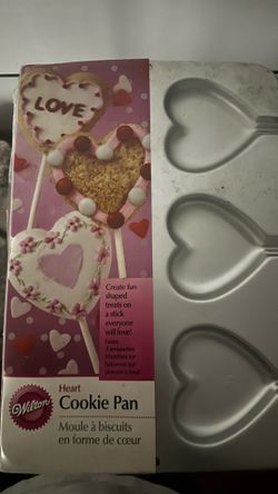 Baking molds
