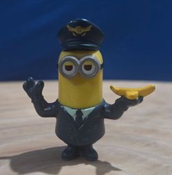 McDonald's Happy Meal Toy 2019 Pilot Kevin Minion 2.5" PVC Figurine