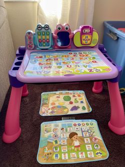 VTech Touch and Learn Activity Desk Deluxe, Pink