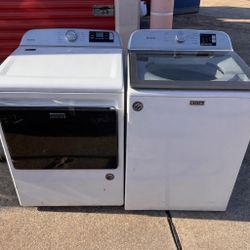 Maytag washer and dryer electric set 