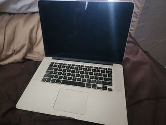 Mac Book pro 15.4 (2015)