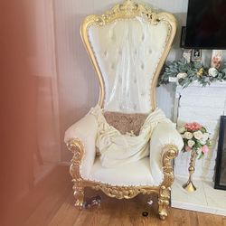 Trono