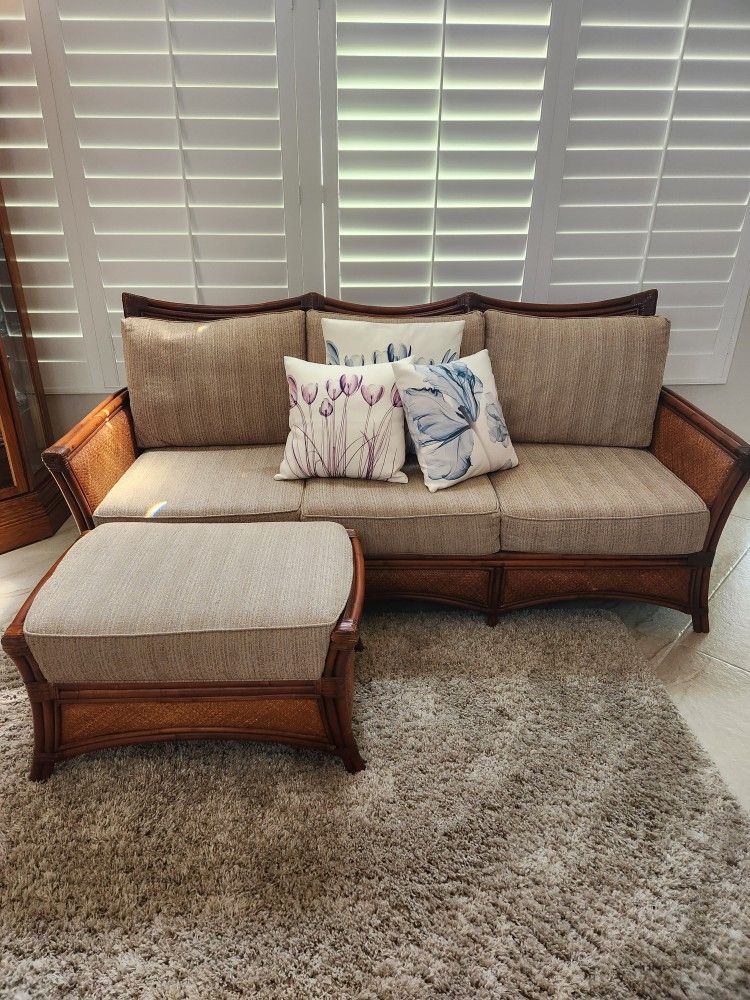 Tropical Rattan Couch-Sofa /Ottoman