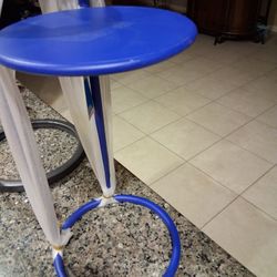 Patio Accent Table Plant Stand. New