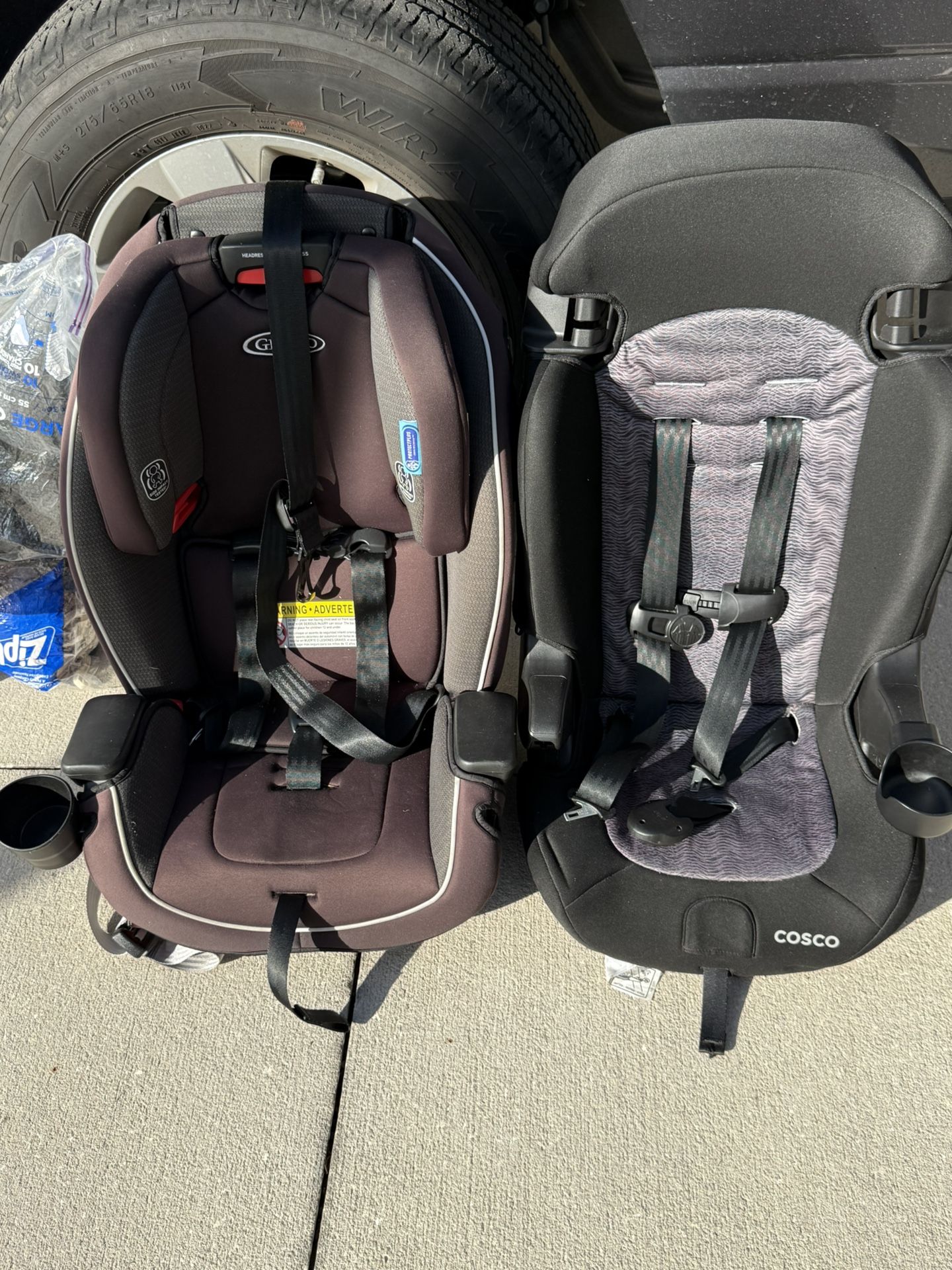 2 Car Seats And Infant Toys