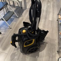McCulloch MC1385 Steam Cleaner With Accessories 