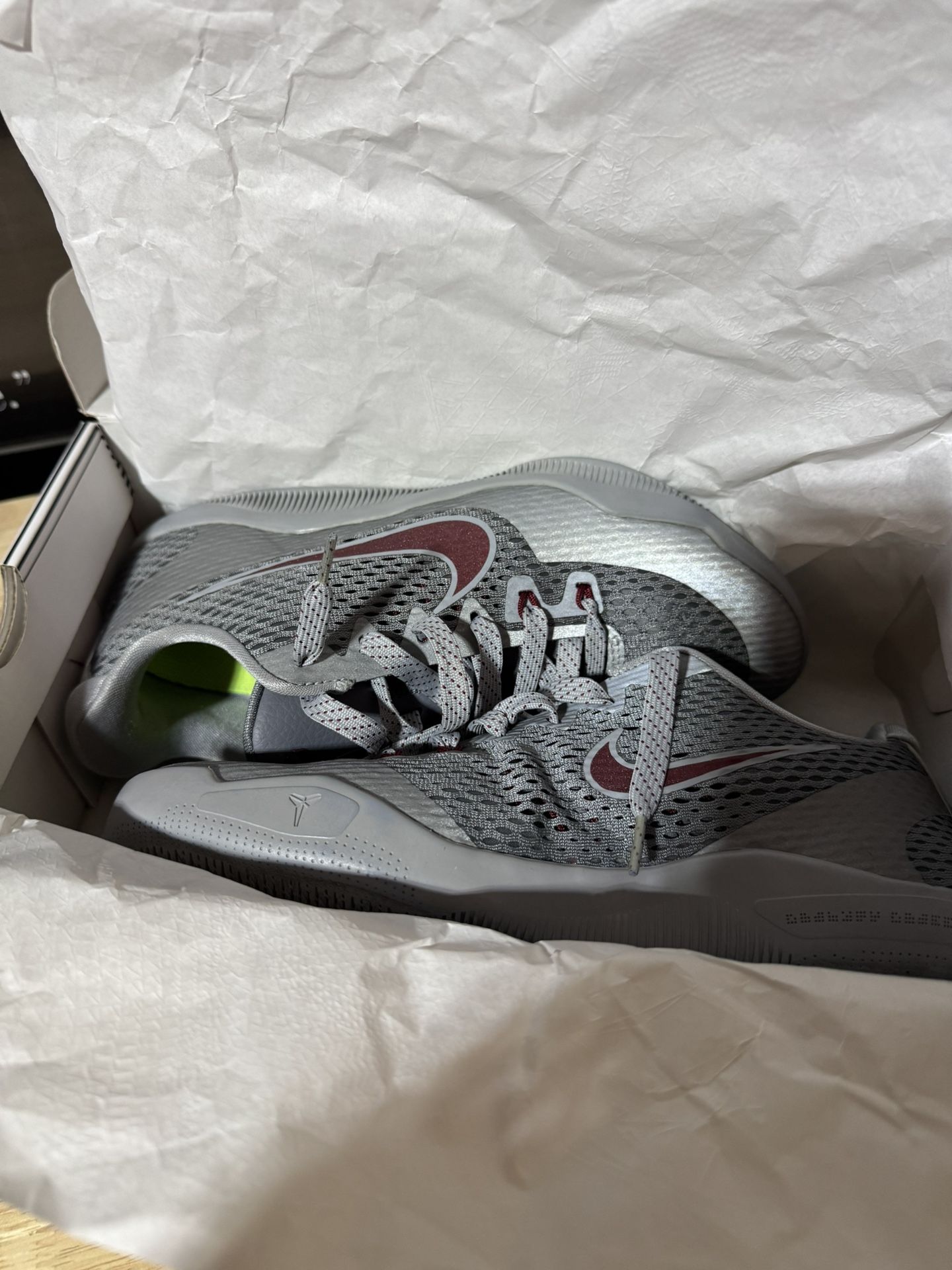 Kobe 11 Lower Merion Size 8
