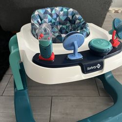 Baby Walker 