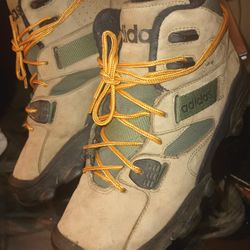 Adidas Women's Hiking Boots Size 8 