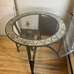 Circular Dining Room Table 