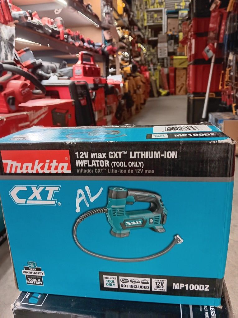 Makita 12V Max CXT Lithium-Ion Inflator. Tool Only