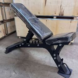 Brand New!! Commercial Grade Adjustable Weight Bench