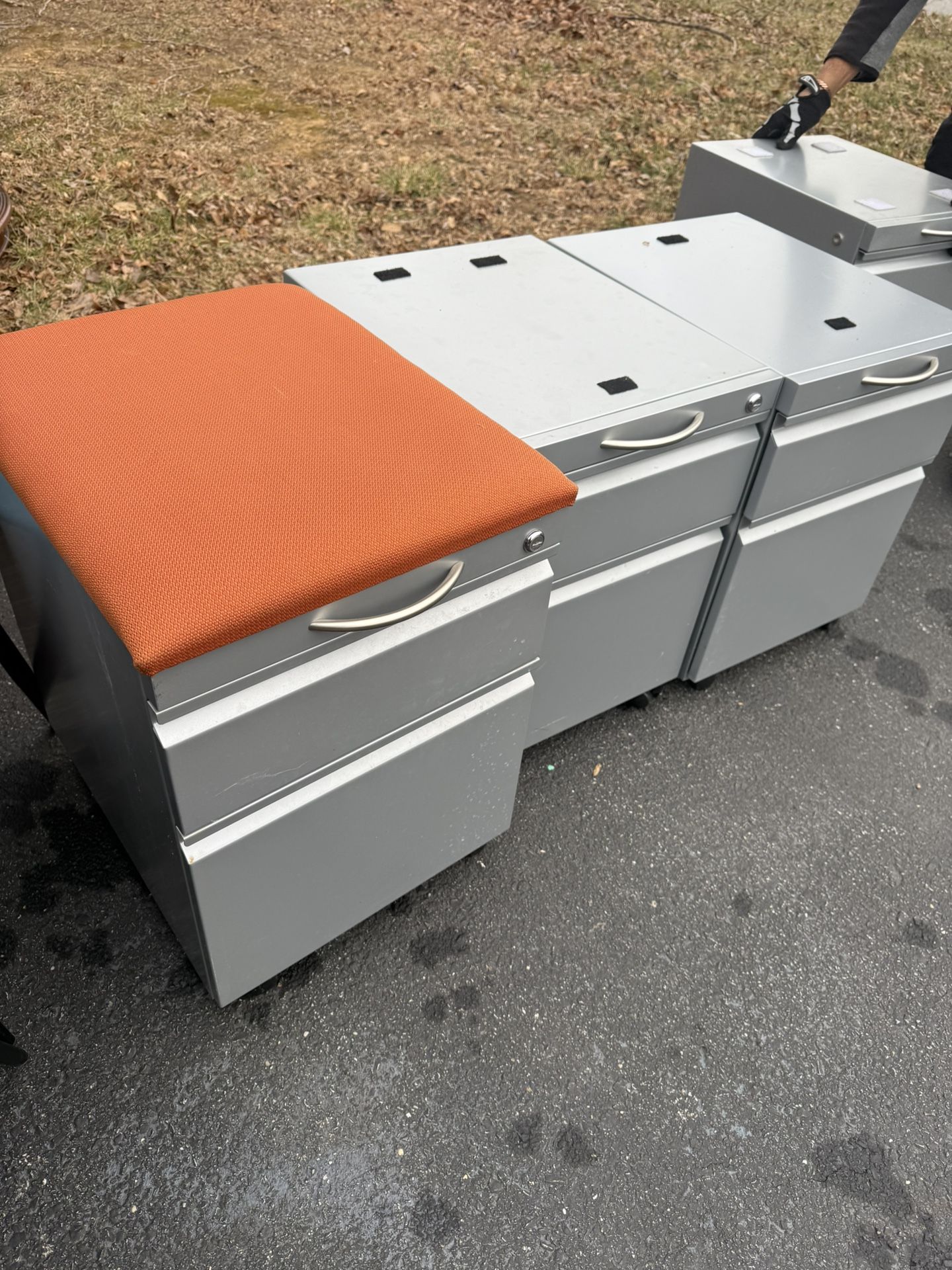 Office - Filling Cabinets