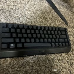 Razer - BlackWidow V3 Mini Hyperspeed 65% Wireless Mechanical Linear Switch Gaming Keyboard with Chroma RGB Backlighting - Black