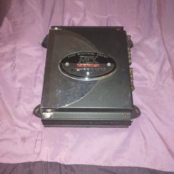 CAR  AMP.   MTX AUDIO.  THUNDER.  4202 