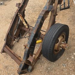 80s C30 DUALLY REAR END AND FRAME 