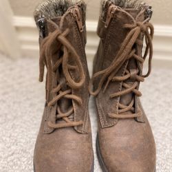 Ankle boots