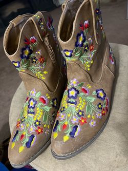 Zip Up Floral Flower Cowboy boots women Size 6