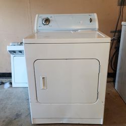Kenmore Heavy Duty Dryer 