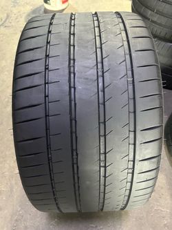 SINGLE (1) USED TIRE MICHELIN PILOT SPORT 4S…325/25/21