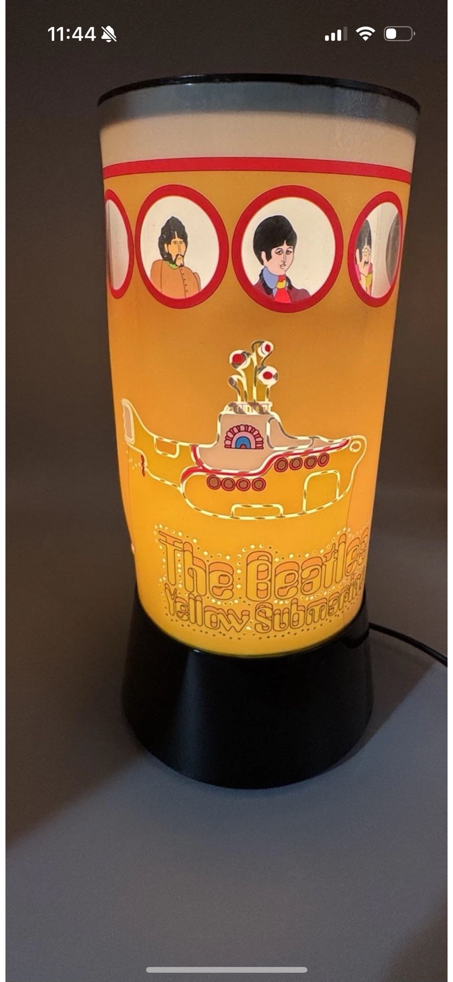 1994 THE BEATLES YELLOW SUBMARINE SPINNING ROTATING LAMP - TESTED AND WORKS