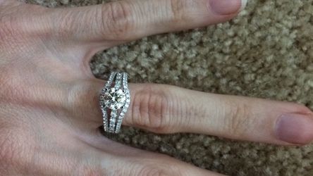 Stunning engagement ring