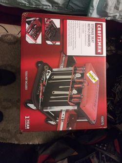 Mechanical seat w wheels