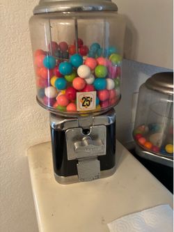Oak candy machines