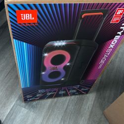 320 Party Box Jbl With Microphones Very Cheap