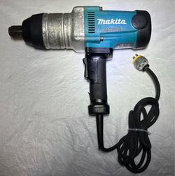 MAKITA Impact Wrench