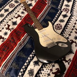 Stratocaster Electric Guitar (amp Included)