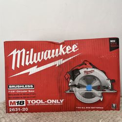 Milwaukee M18 Circular Saw (new)