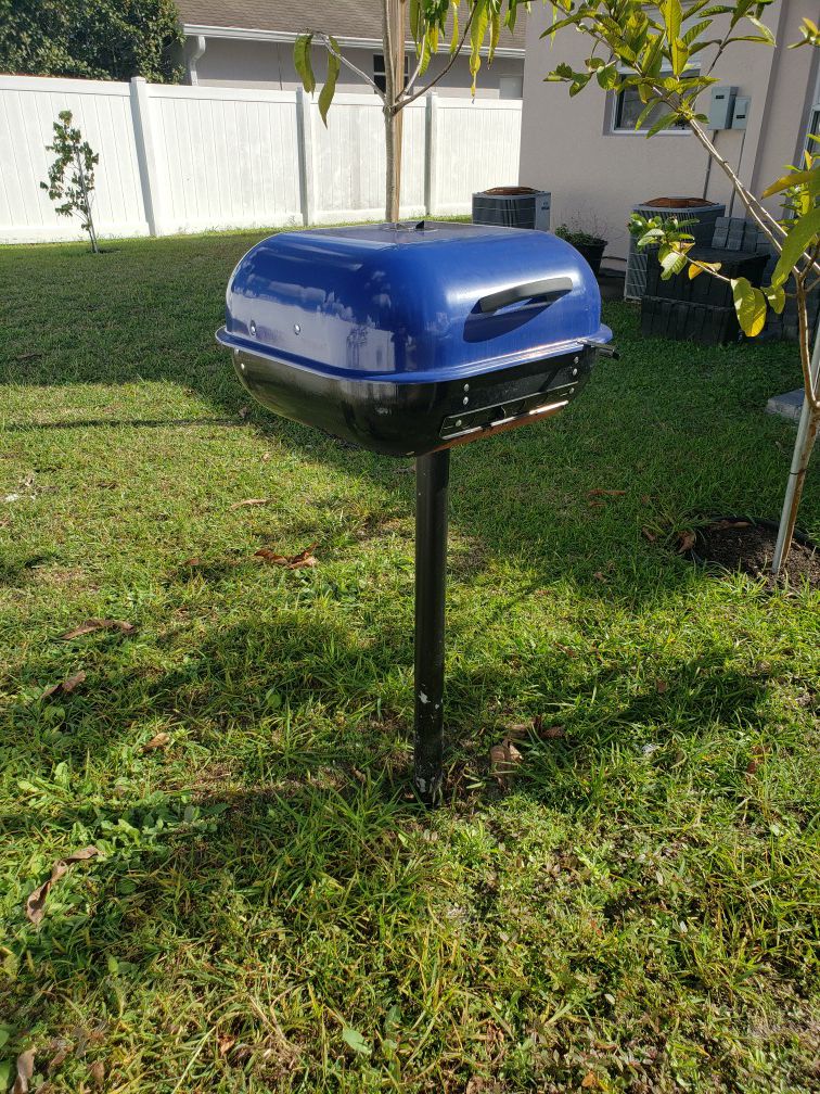 BBQ Grill. Used/new