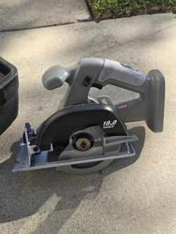 Craftsman 5-1/2 in. 18V Cordless Trim Saw (Model (contact info removed)32)