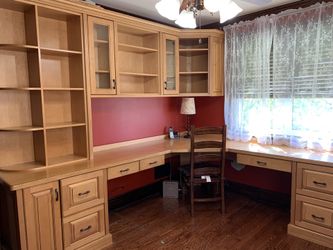 Custom made corner desk