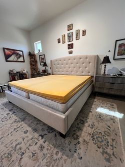 King size bed