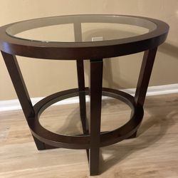Contemporary End Tables (2)