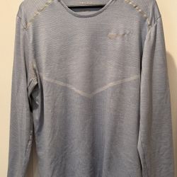 Nike Men’s Dry Fit Longe Sleeve