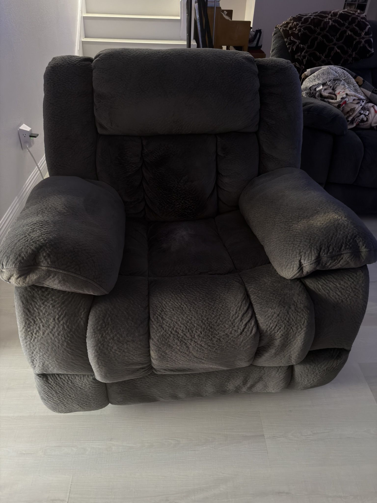 Manual Recliner